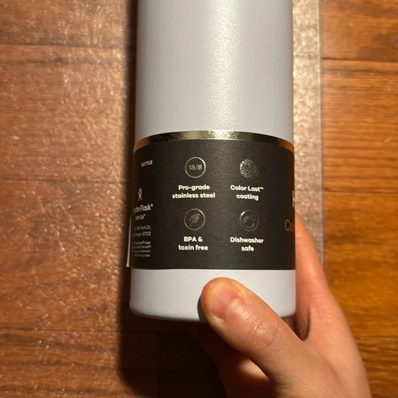 Hydro Flask 24 Oz Standard Mouth Bottle with Flex Cap Lid | Fog (NWT) - Picture 6 of 13